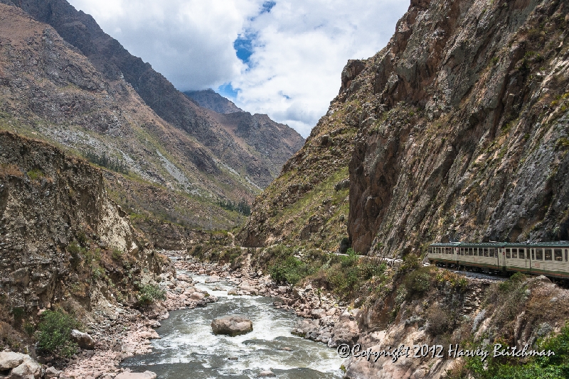 2264 Train from Ollantaytambo to Aguas Calientes.jpg